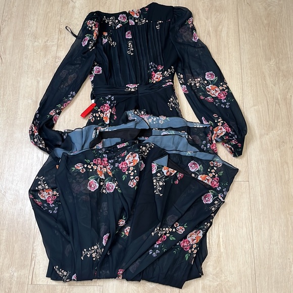 MAC DUGGAL Belted Floral Print Long Sleeve Gown Black SIZE 6. 0727 - Picture 5 of 7